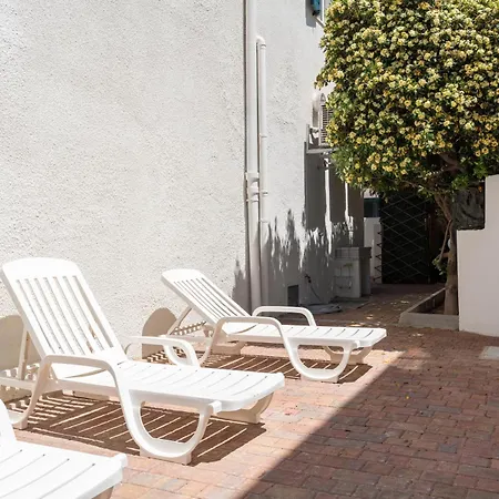 Seaview Lido Terrace * 알게로