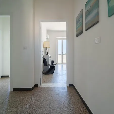 Seaview Lido Terrace 알게로