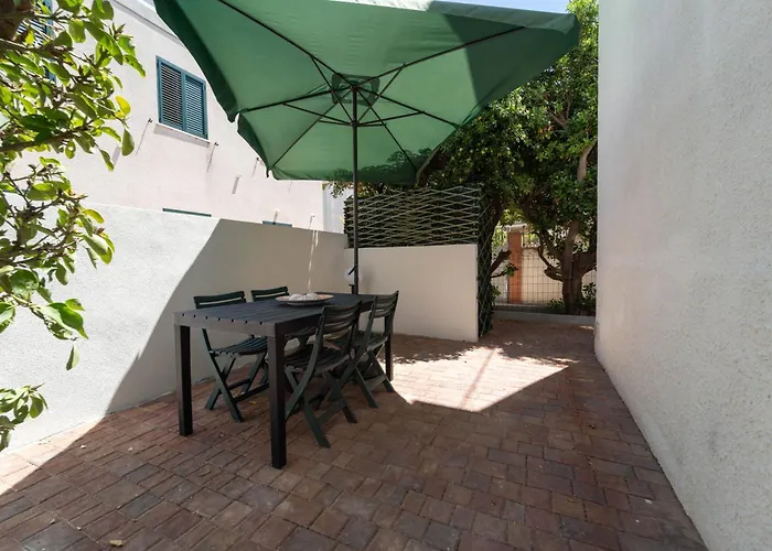 Seaview Lido Terrace بيت للعطل